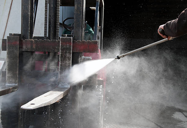 Best Commercial Pressure Washing  in Kirksville, MO